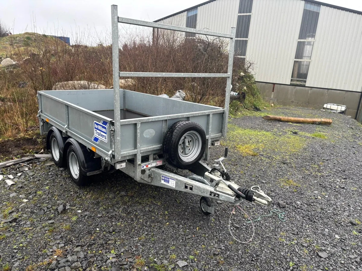 Two 8x5 builders trailers - Image 1