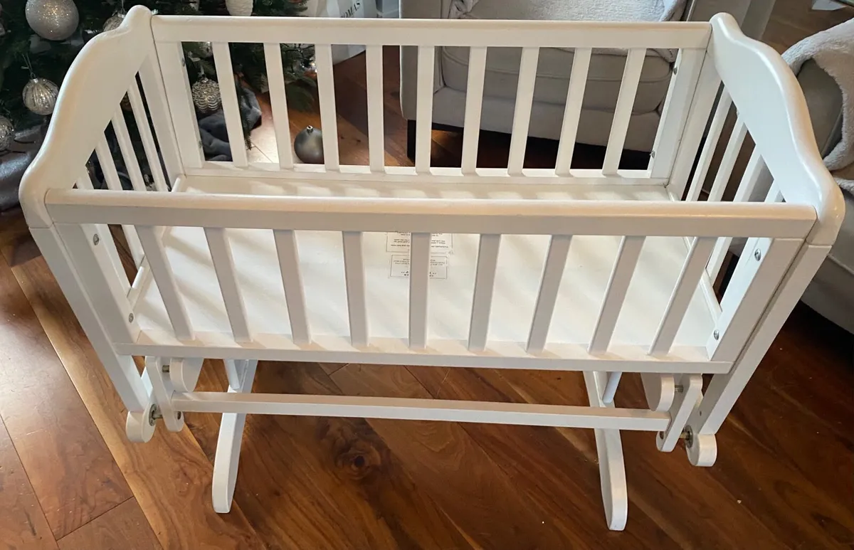 Glider Rocker Crib - Image 1