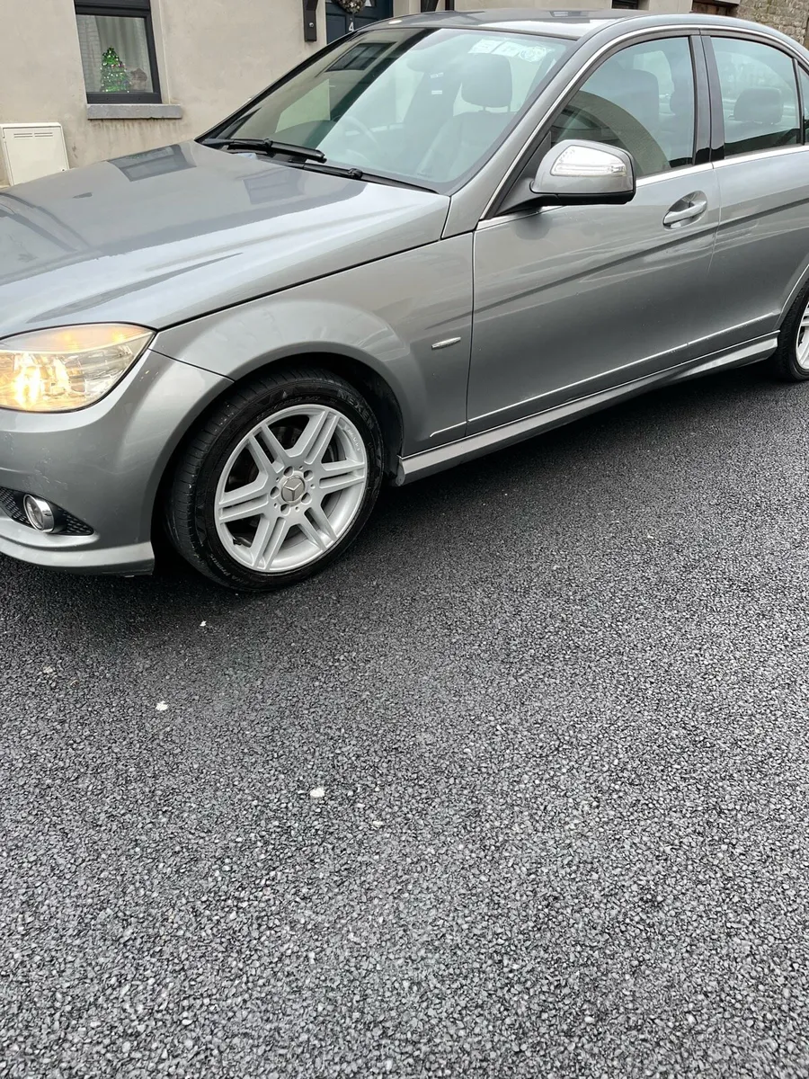 Mercedes Benz C200. 08. - Image 1