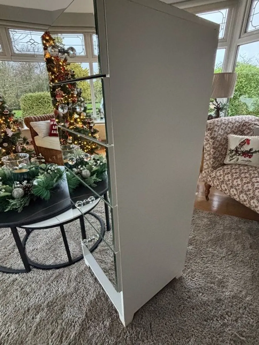 glass drawers unit chest of drawers tall boy - Image 4