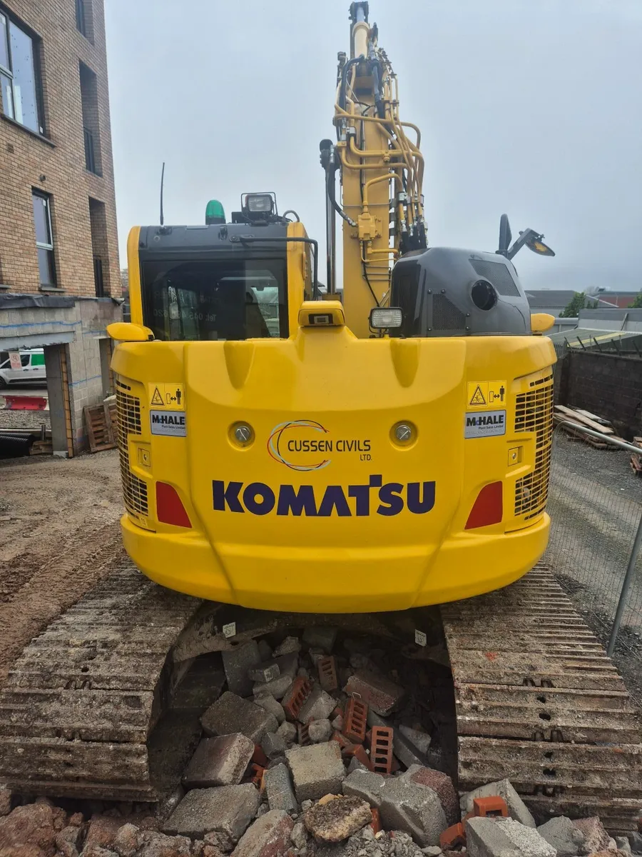 Komatsu 138 - Image 1