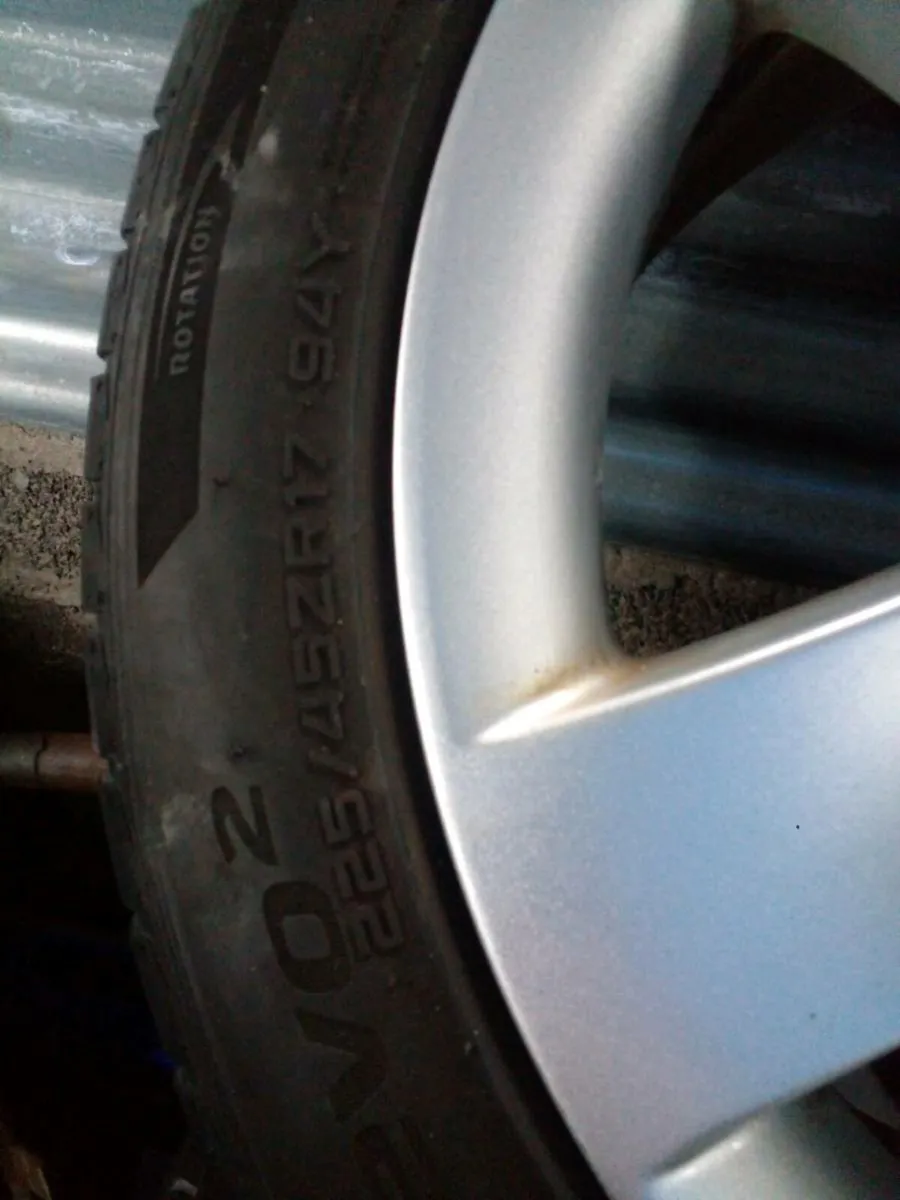 Citreon Berlingo/ partner 17 inch Alloys set of 5 - Image 3