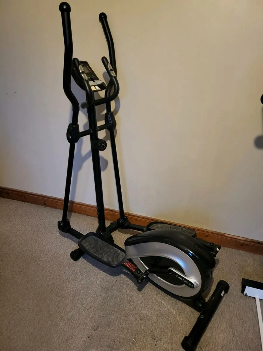 Cross Trainer - Image 2
