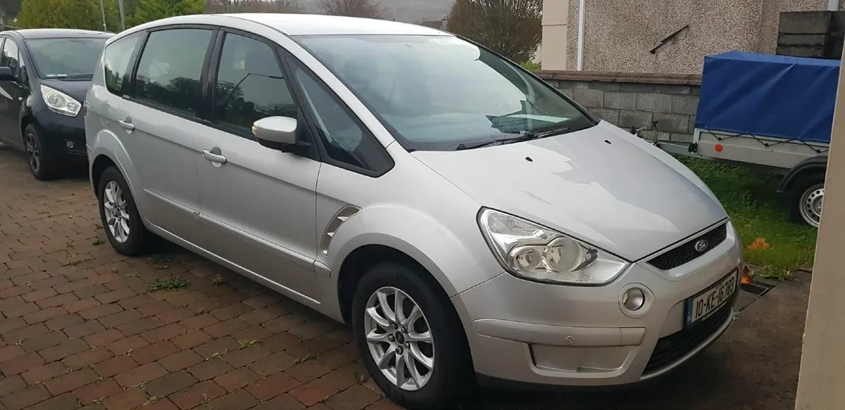 2010 Ford Smax 1.8 TDCI ZETEC 125PS 6 SP - Image 1