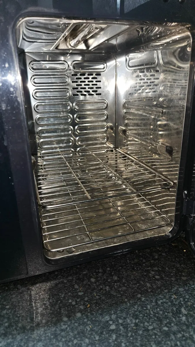 Tommee Tippee uv sterilizer - Image 3