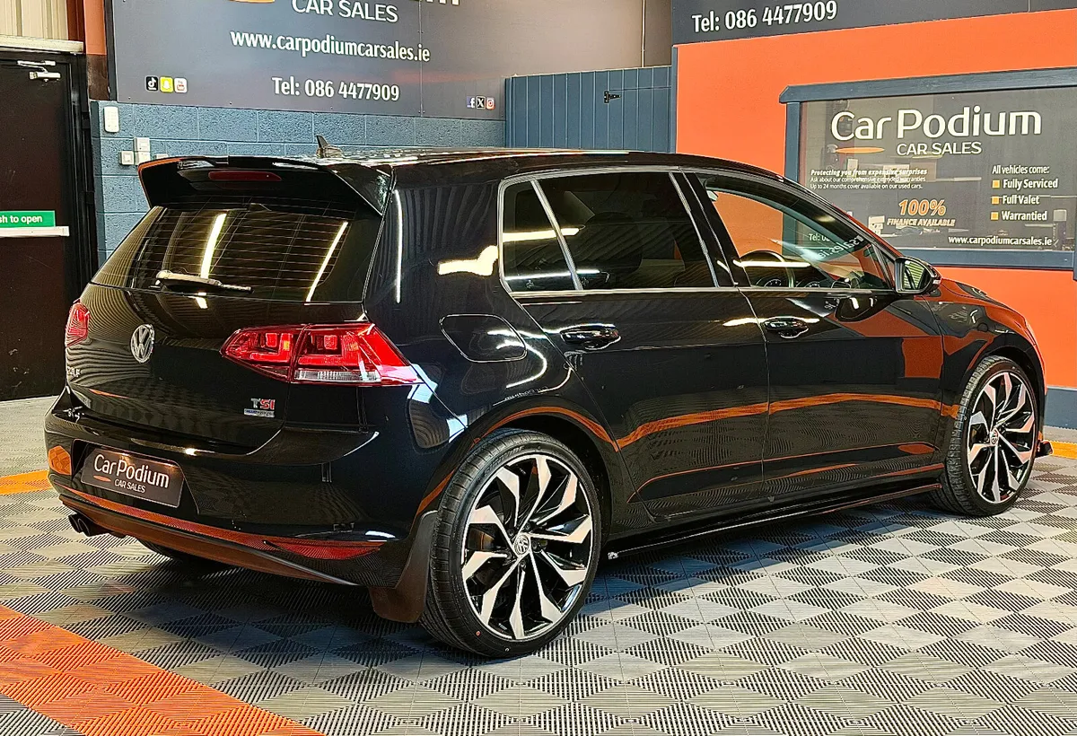2014 Volkswagen Golf Highline 1.4TSi Auto  LEATHER - Image 3