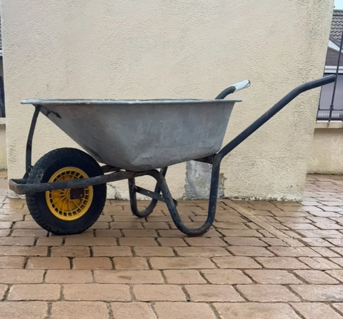 Wheelbarrow
