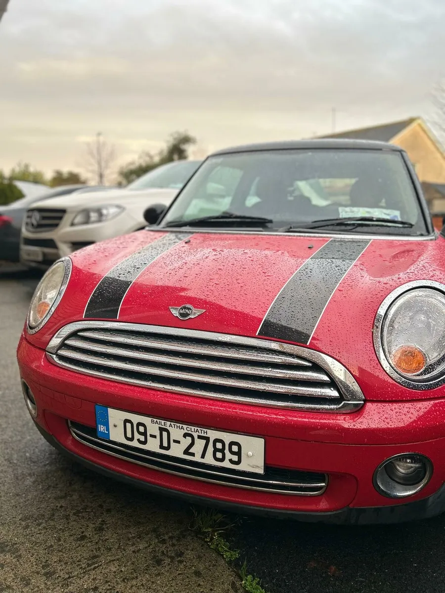 2009 Mini Cooper - Automatic - Image 1