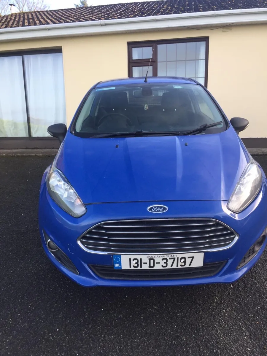Ford Fiesta, diesel van - Image 1