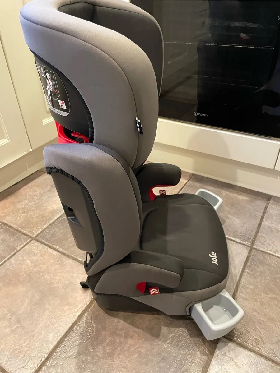 Joie Trillo LX car booster seat - Image 2