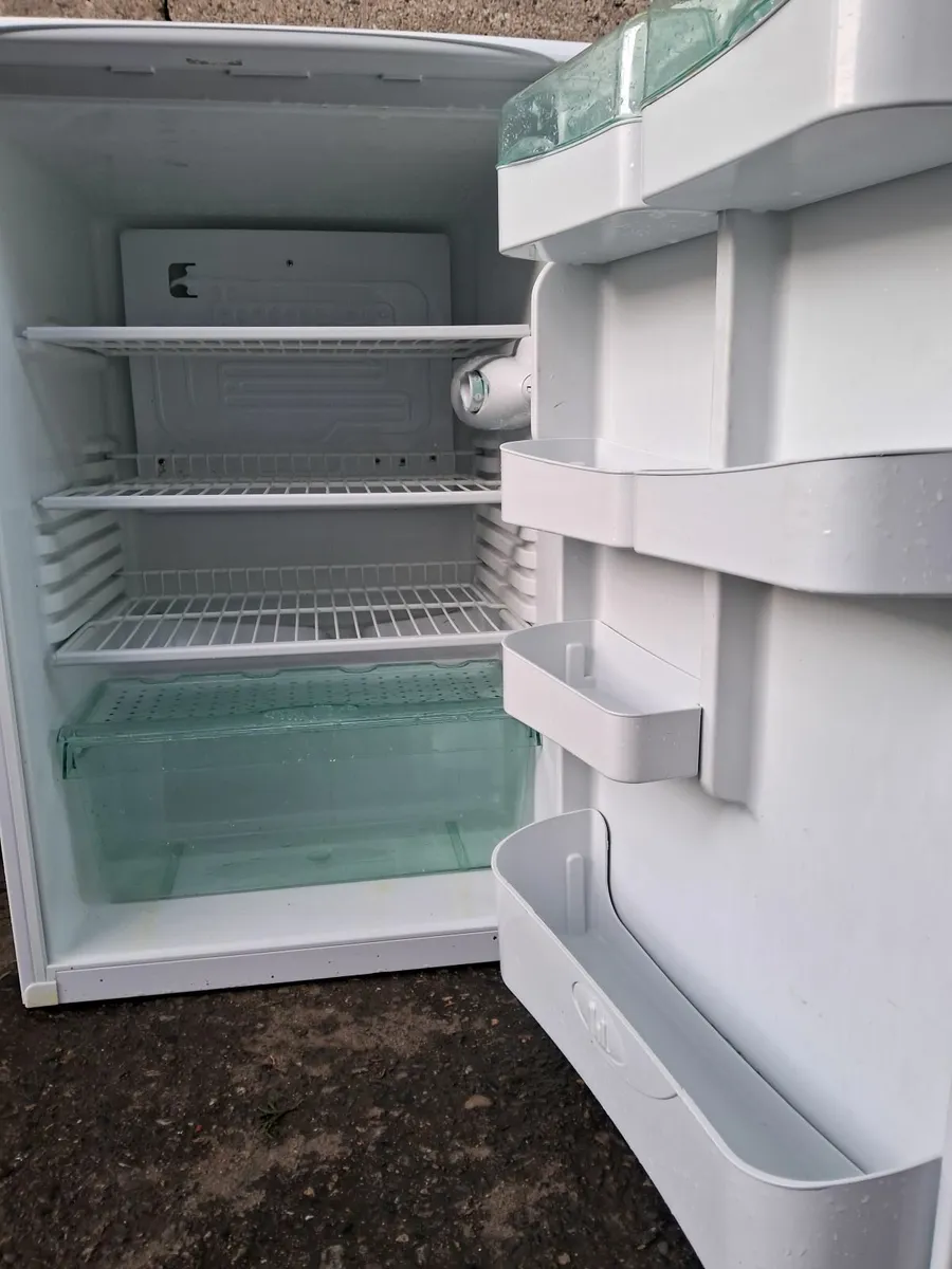 UNDER COUNTER FRIDGE FOR SALE - Image 4