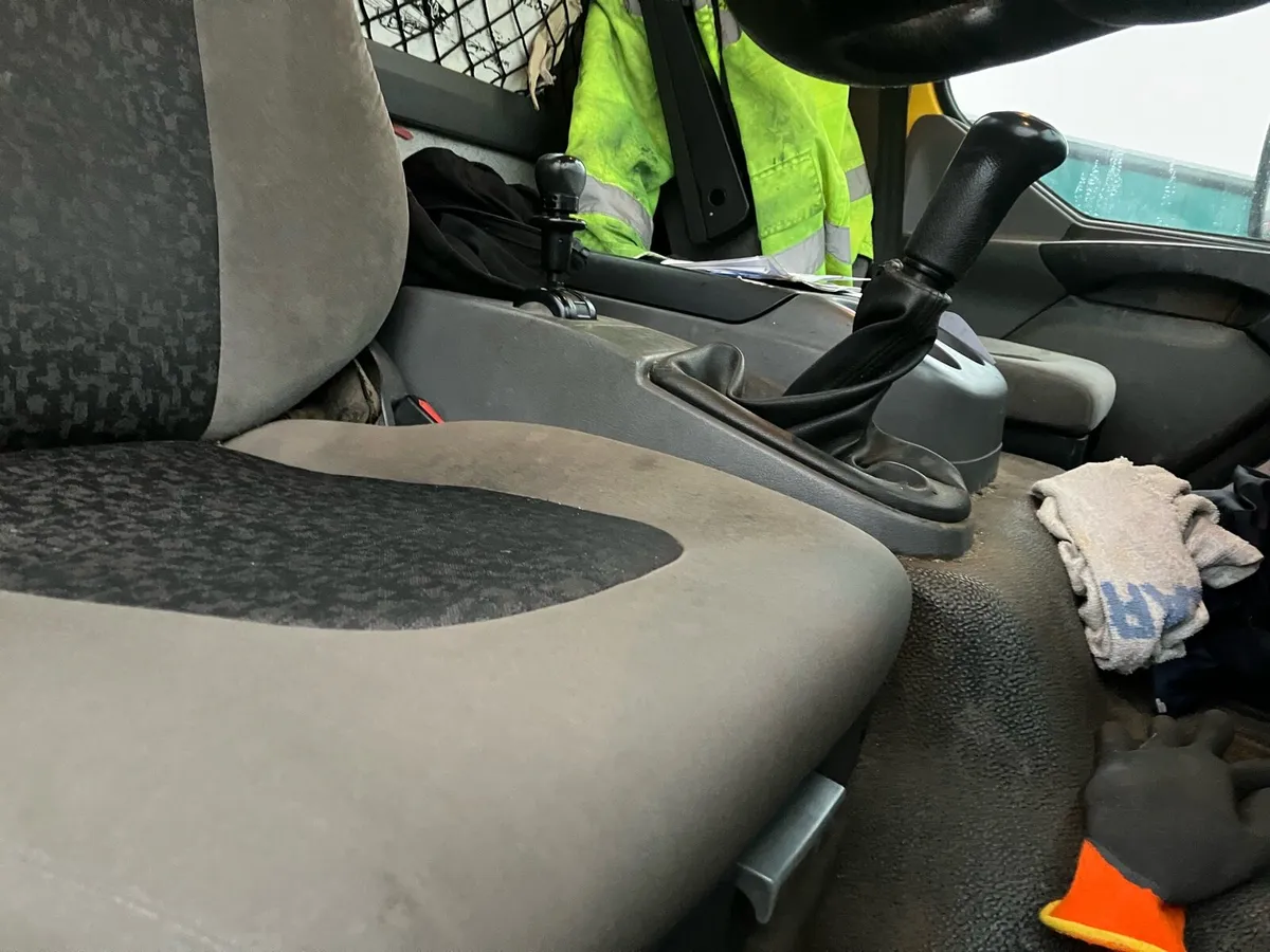 Daf 18T LF - Image 4