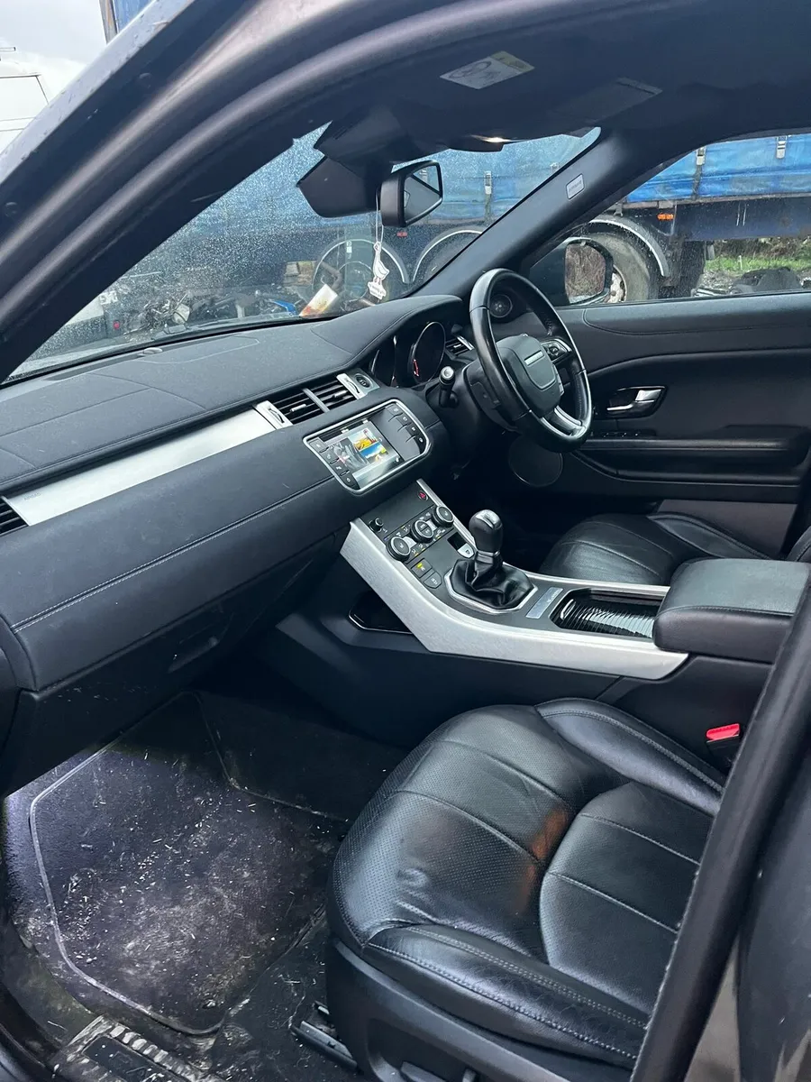Range rover evoque 2.0 2016 - Image 4