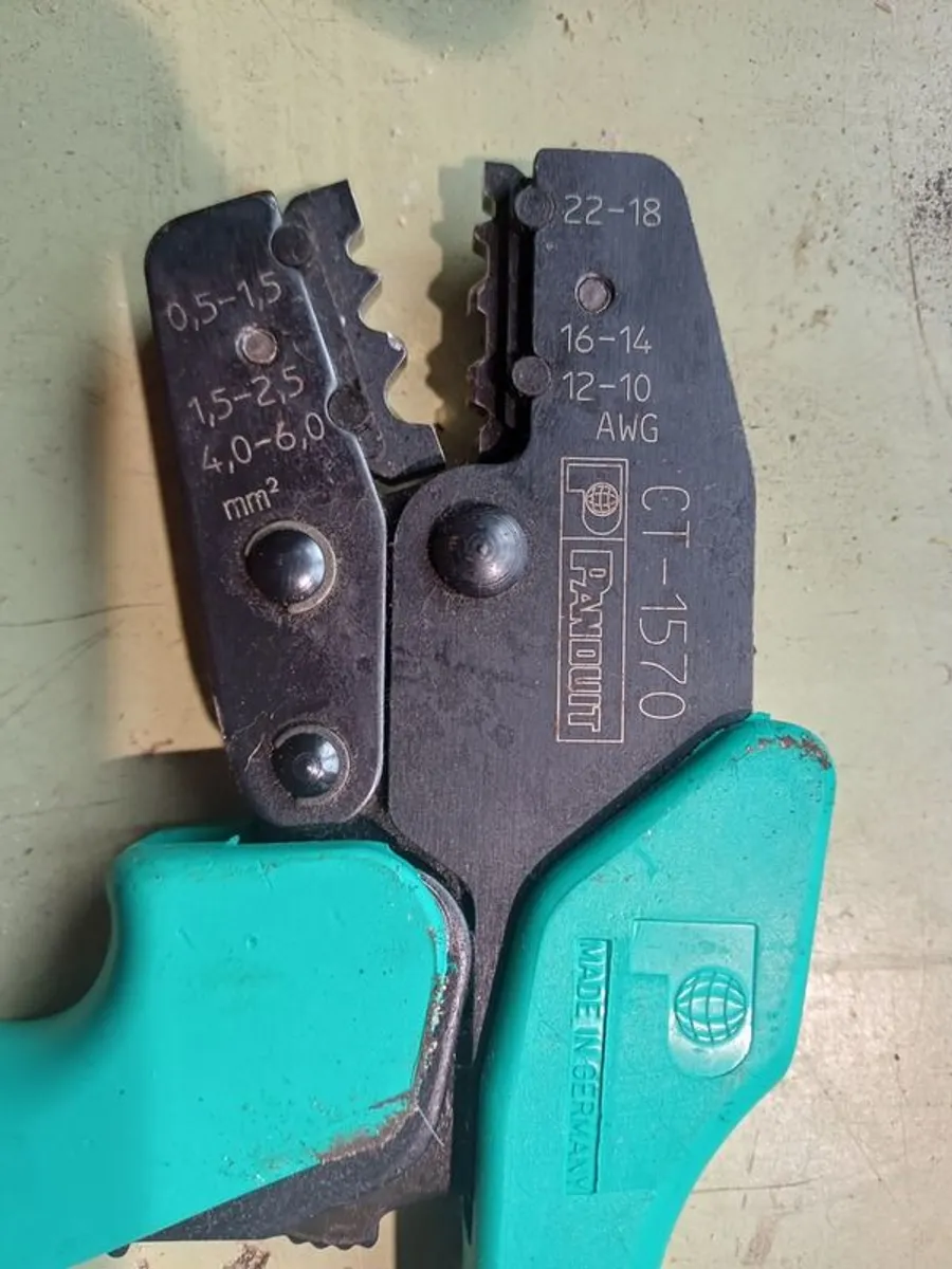 Crimp Tool - Hand - Panduit PAN-TERM 22-10AWG Insulated & Non-Insulated - Image 2