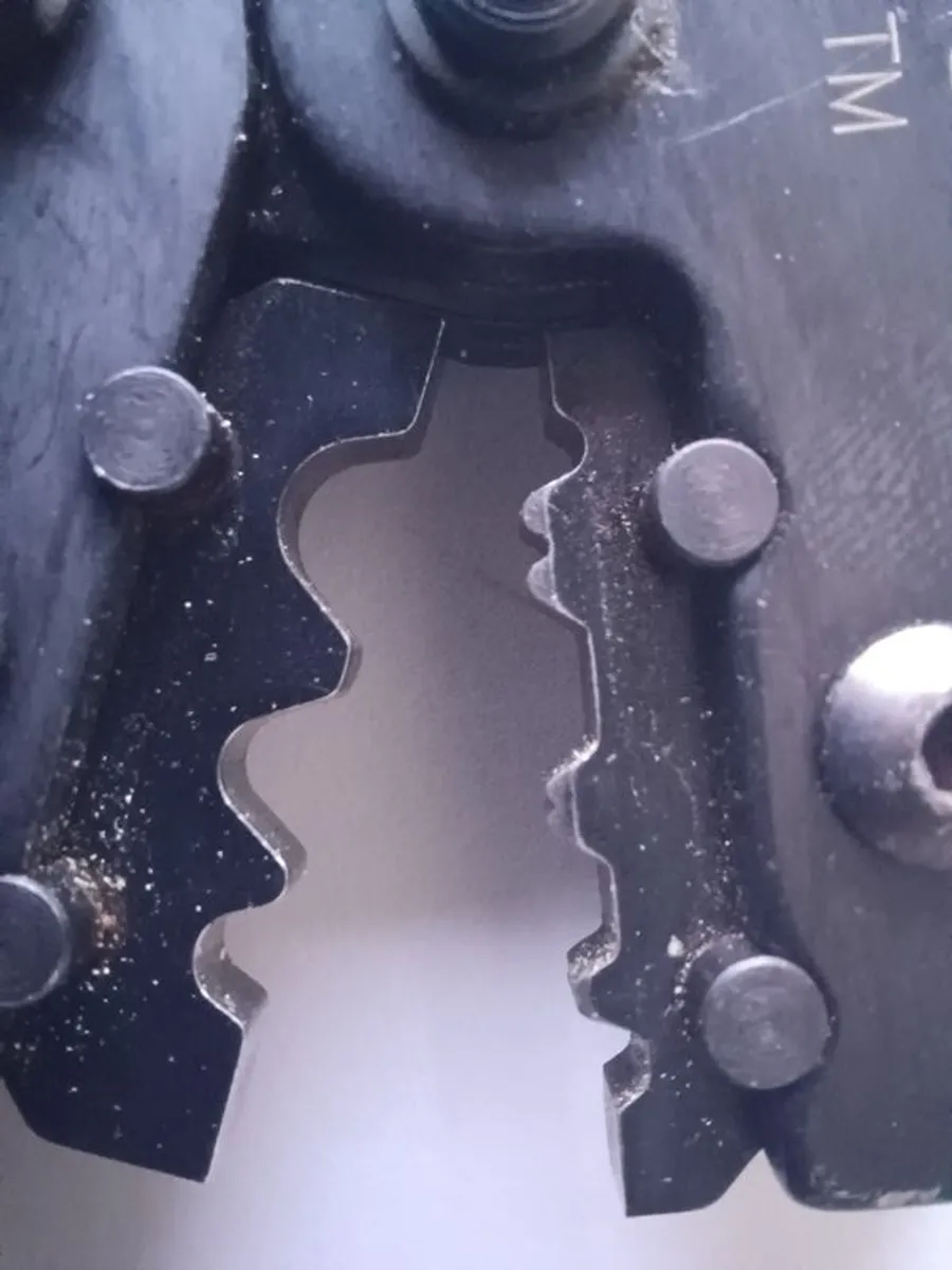 Crimp Tool - Hand - Panduit PAN-TERM 22-10AWG Insulated & Non-Insulated - Image 4