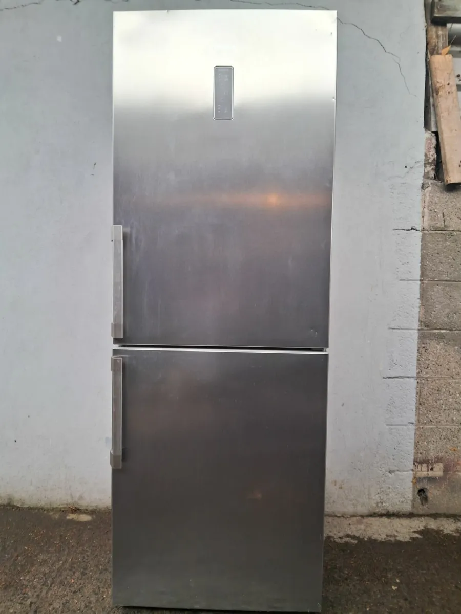 6 MOUNTH OLD FRIDGE AND FREEZER - Image 1