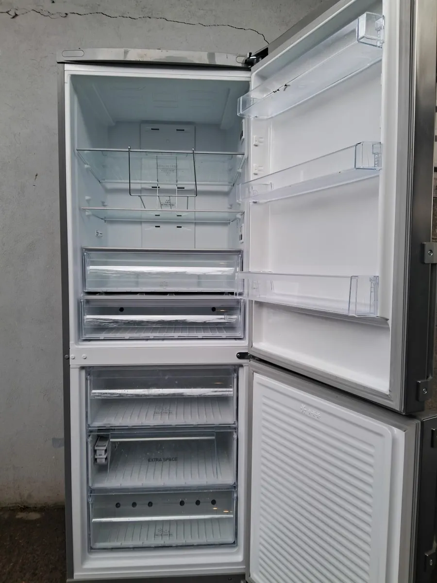 6 MOUNTH OLD FRIDGE AND FREEZER - Image 3