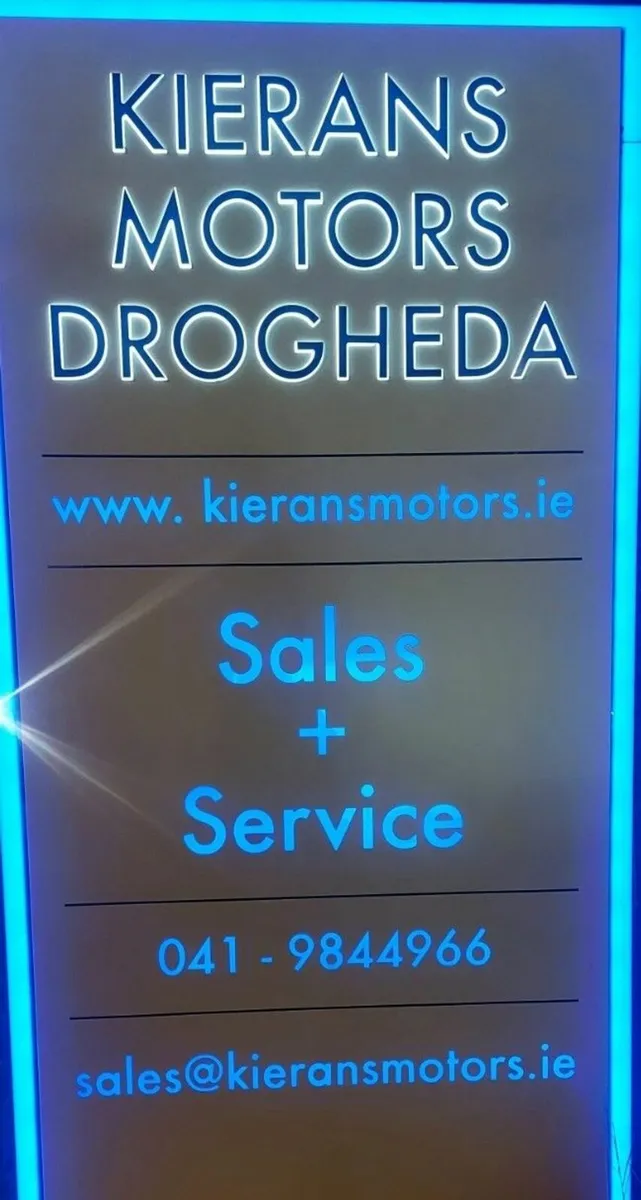 Renault Megane 2010 - Image 2