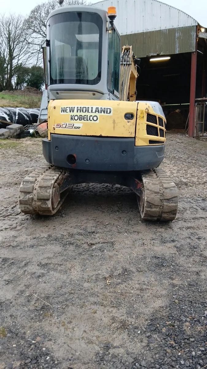 New holland kobelco - Image 1