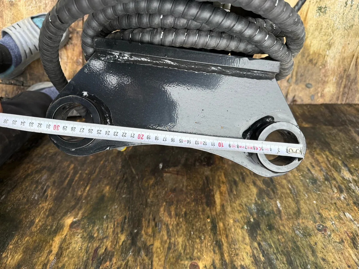 45mm pin tilting bucket - Image 4