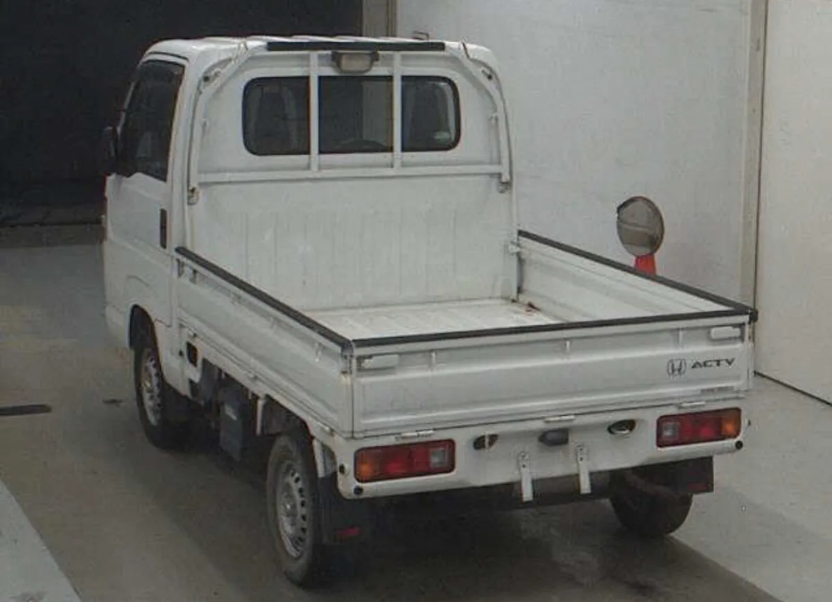 2017 Honda Acty - Automatic - Image 2