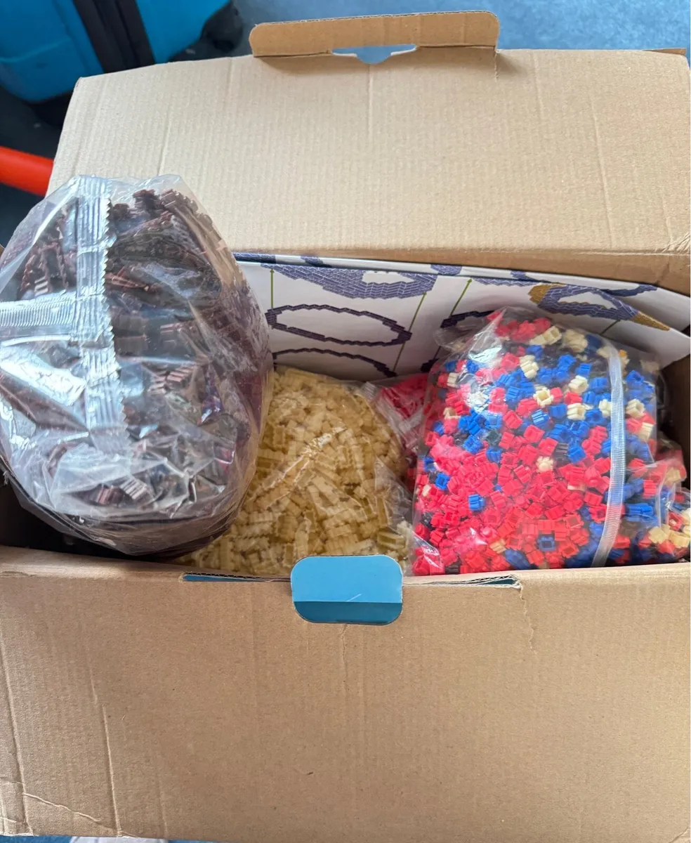 Brand New LEGO Super Mario – 50cm Figure - Image 4