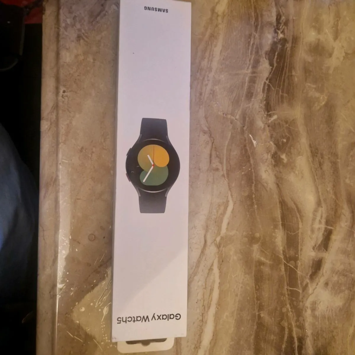 Smart watch - Image 1