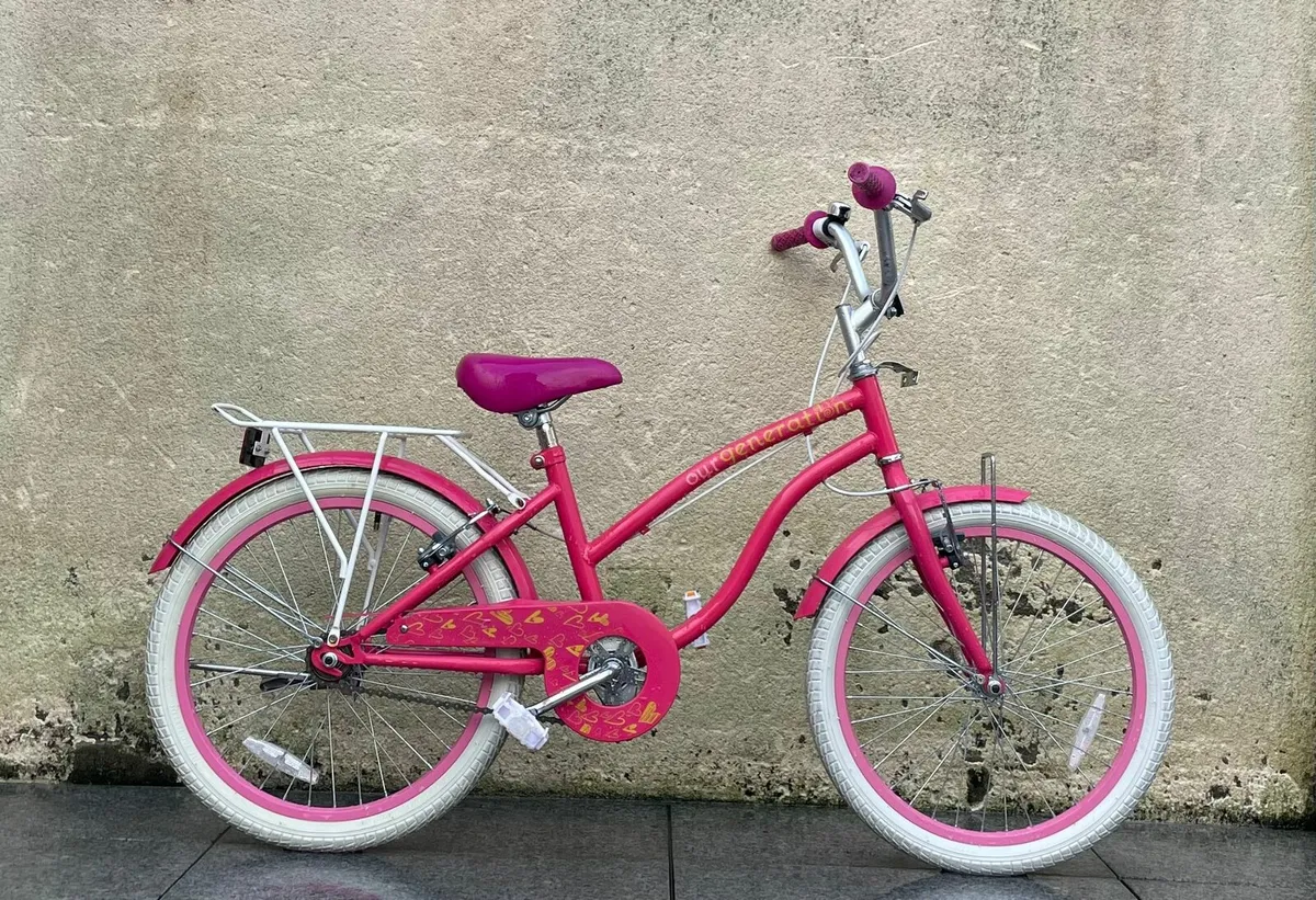 (BRAND NEW) girls bike 20" wheels - Image 1