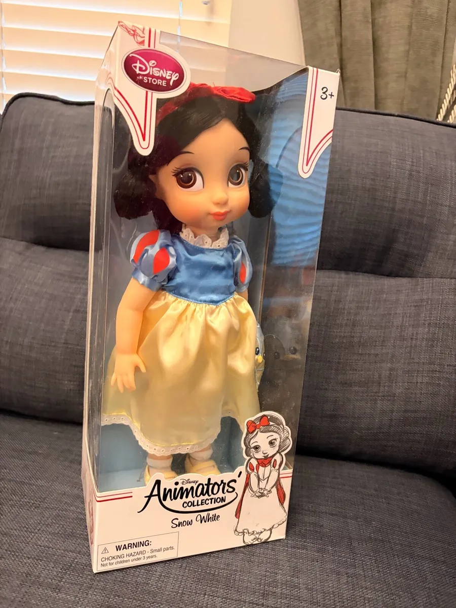 Disney Animators' Collection Snow White 16" - Image 1