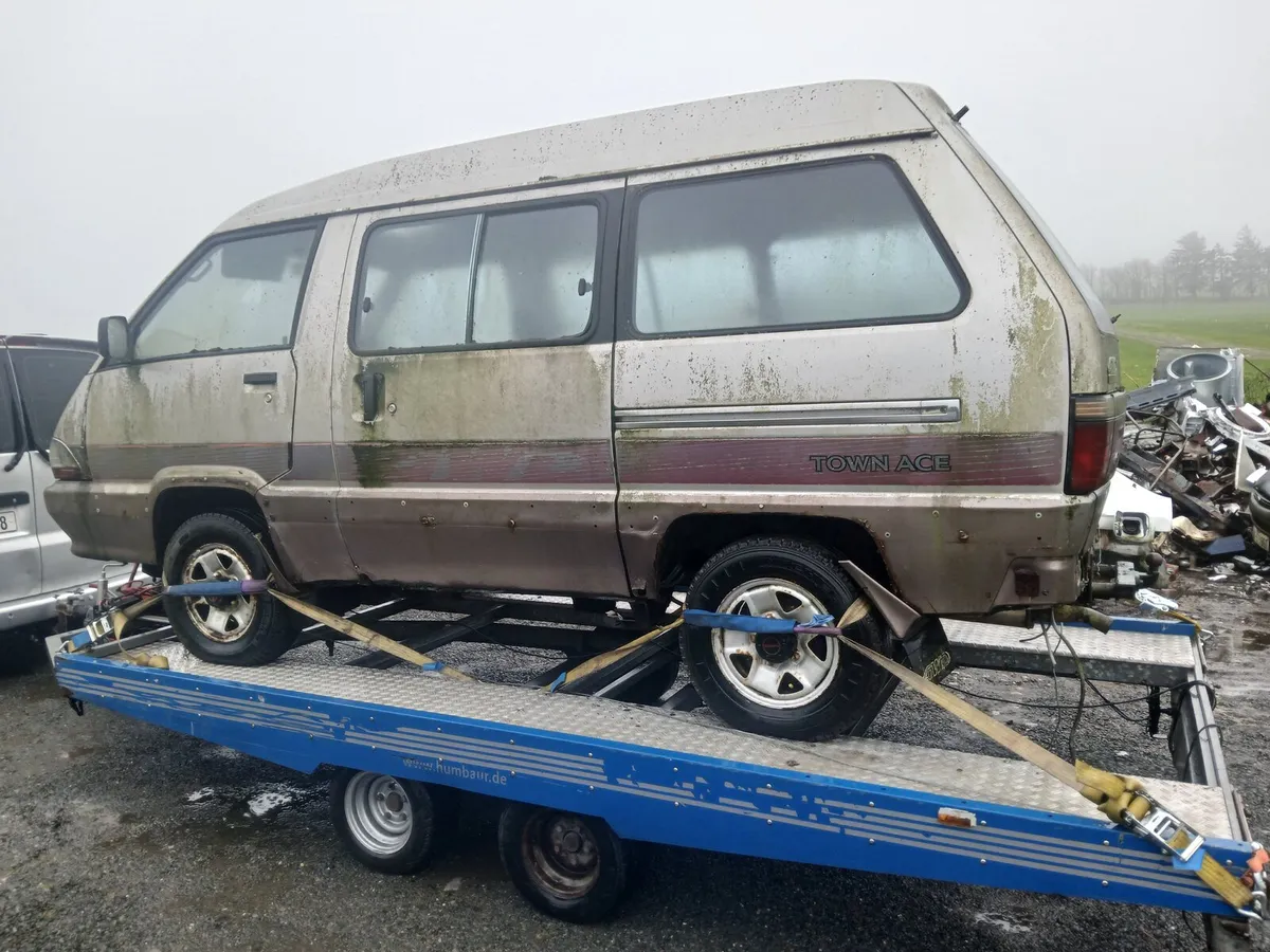 Toyota Other 1989 - Image 2