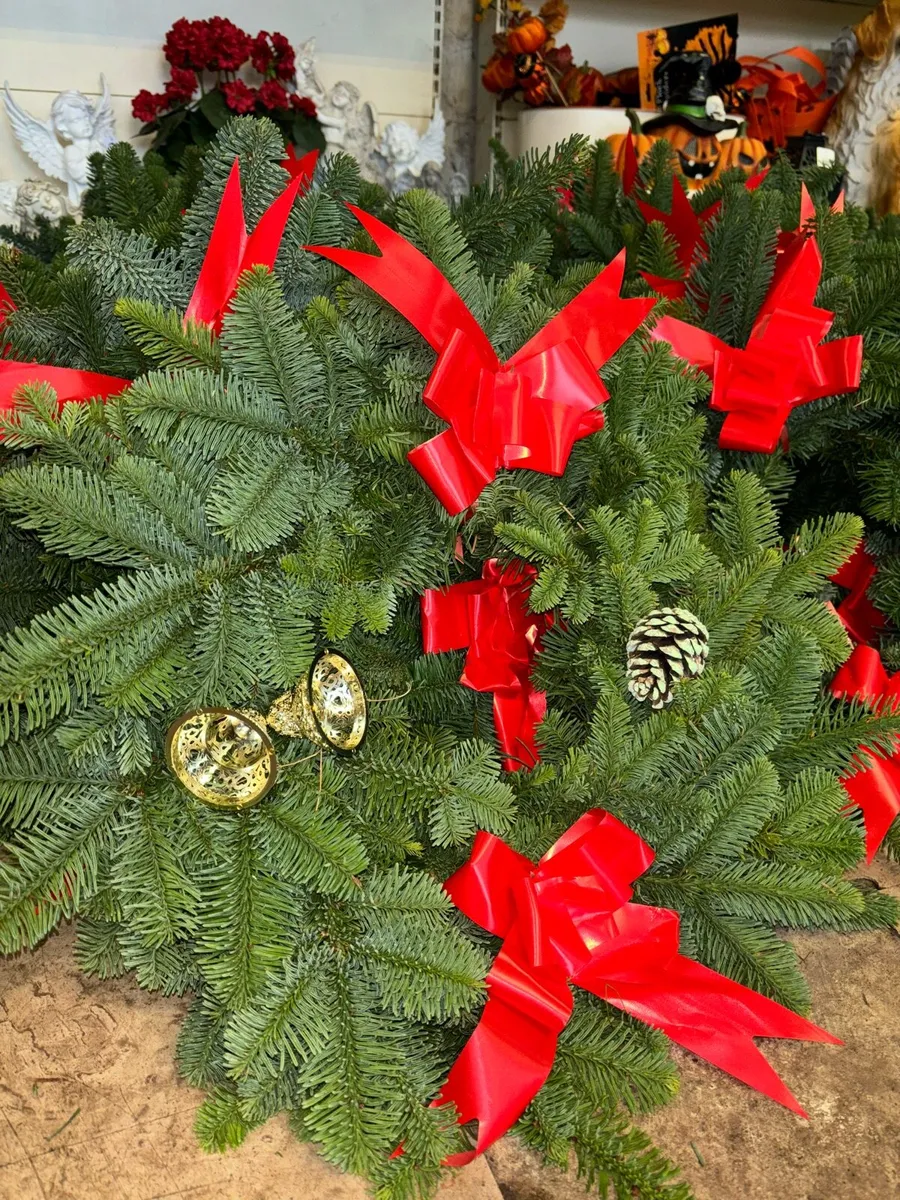 Christmas / Grave Wreaths - Image 2