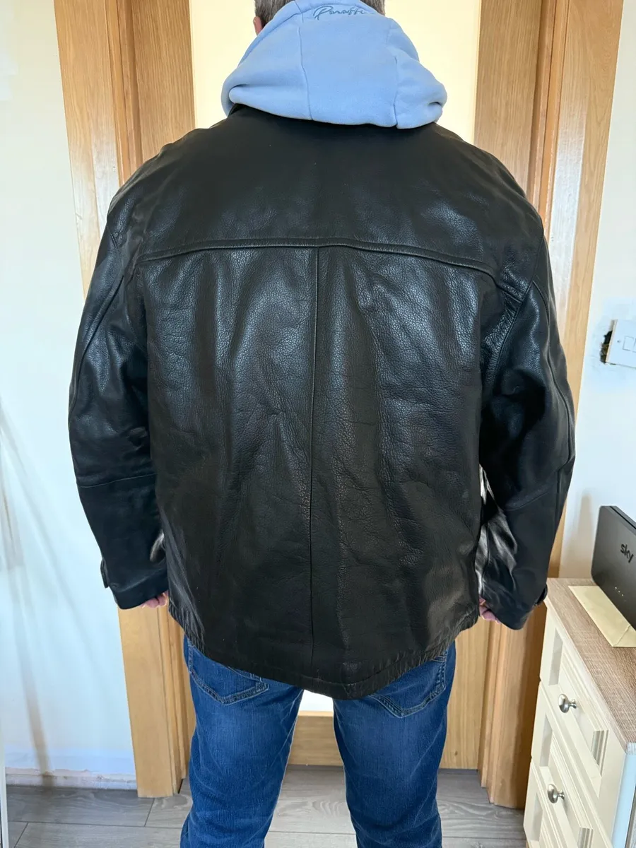Vintage Kenneth Cole Leather Jacket - Image 4