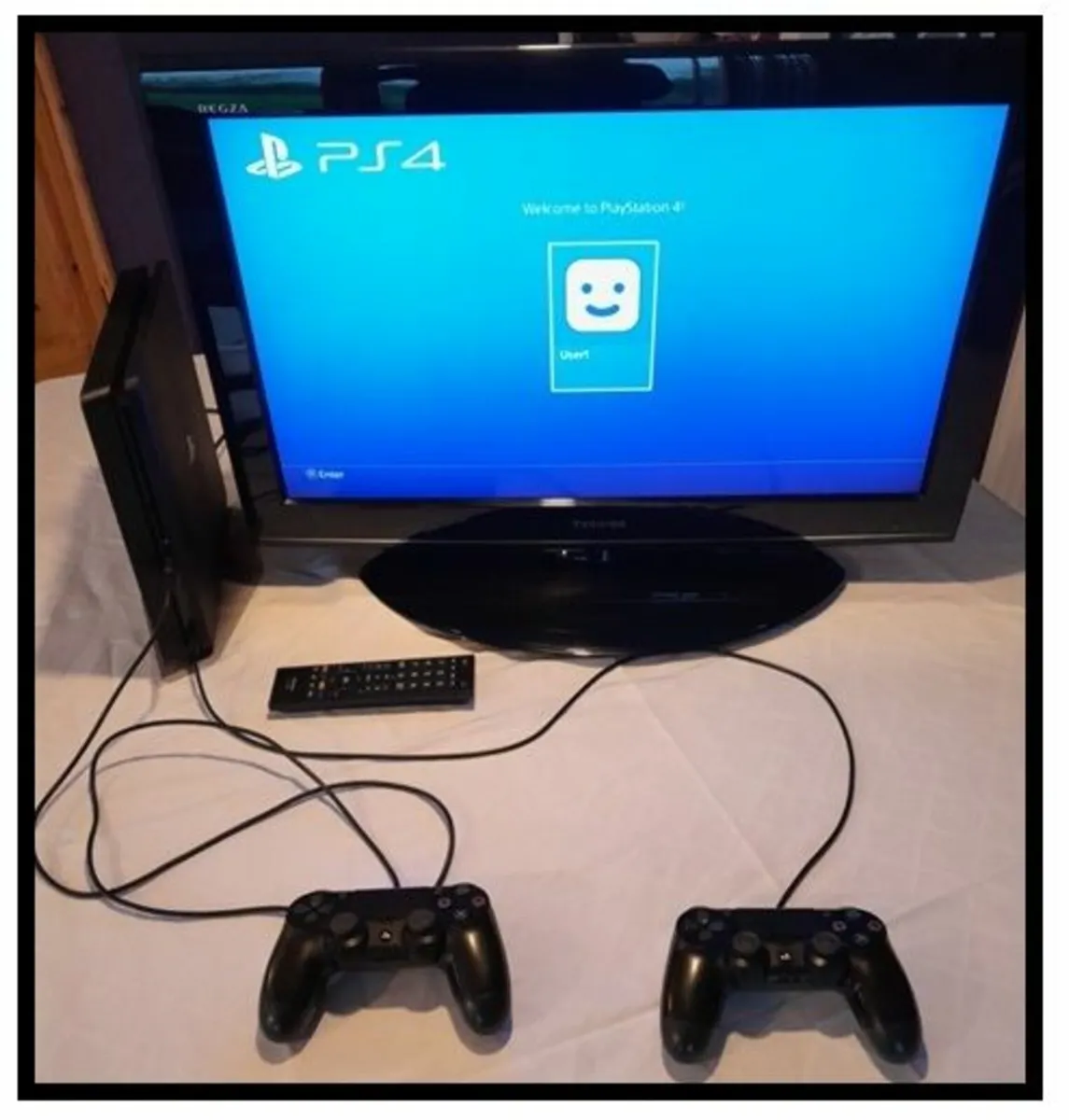 PS4 Slim 1TB + 2 x controllers + TV + Games - Image 2