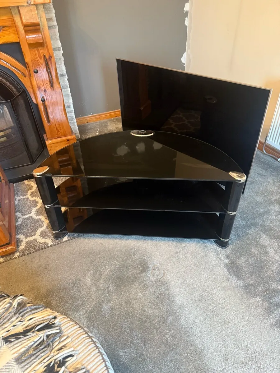 TV Stand - Image 1