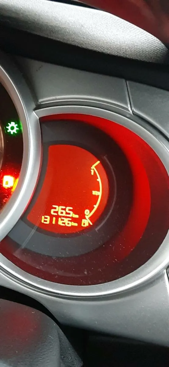 2011 citroen c3  1.4 petrol - Image 2