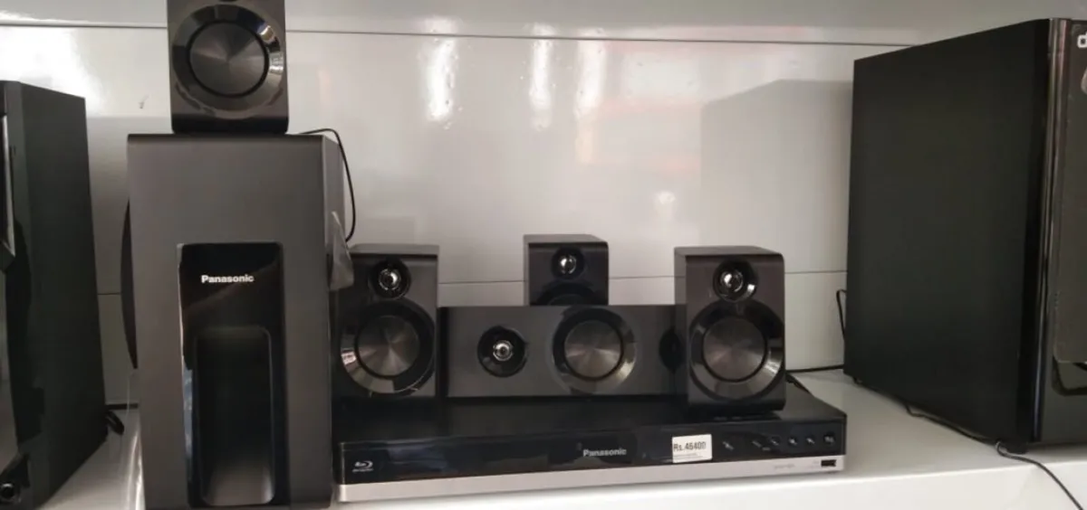 Home Cinema Blu Ray DVD with Subwoofer - Image 1