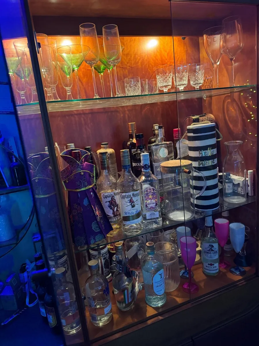 Skovby Danish Glass and wood drinks cabinet - Image 4