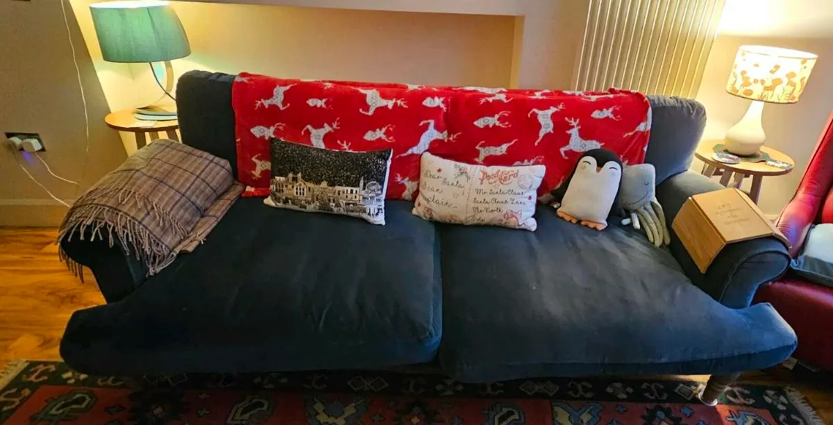 Loaf three seater sofa - Image 2