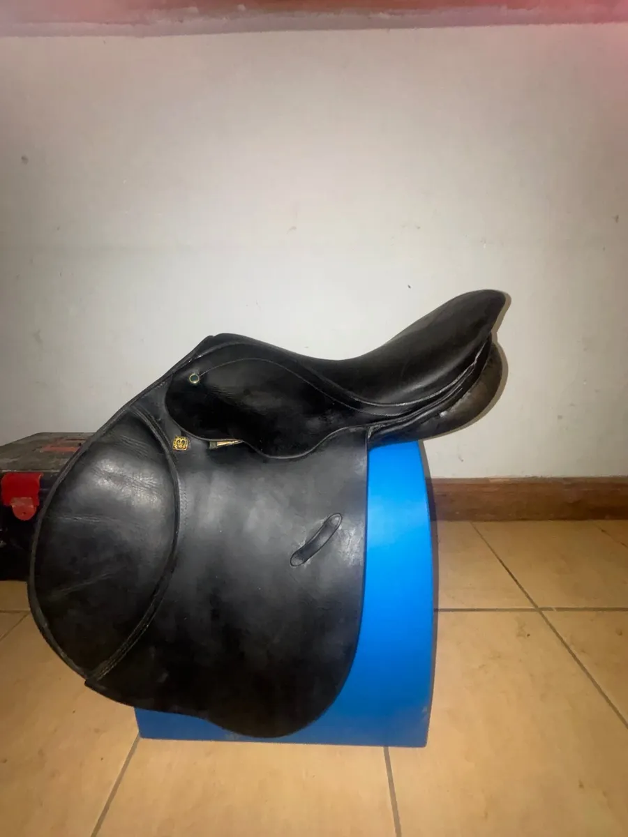 Horse saddle - Image 3