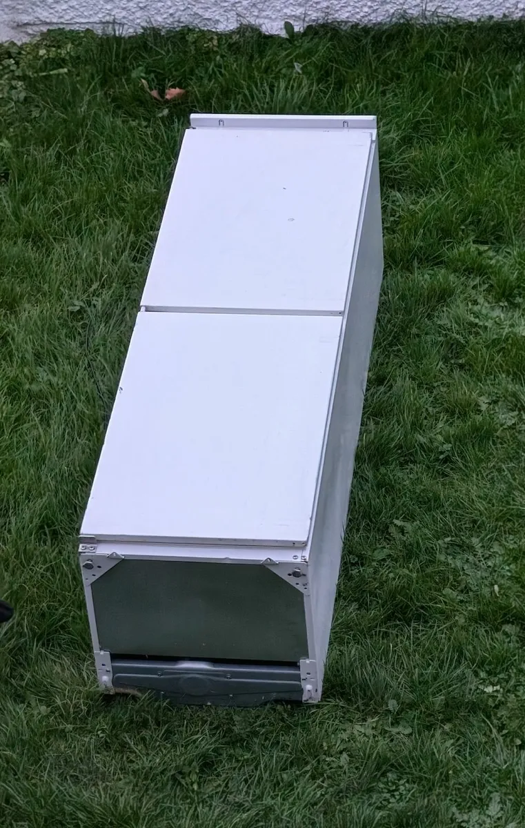 Fridge for Parts FREE TO TAKE AWAY