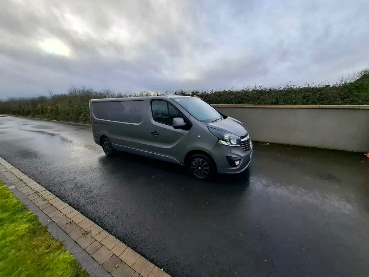 Opel vivaro lwb - Image 3