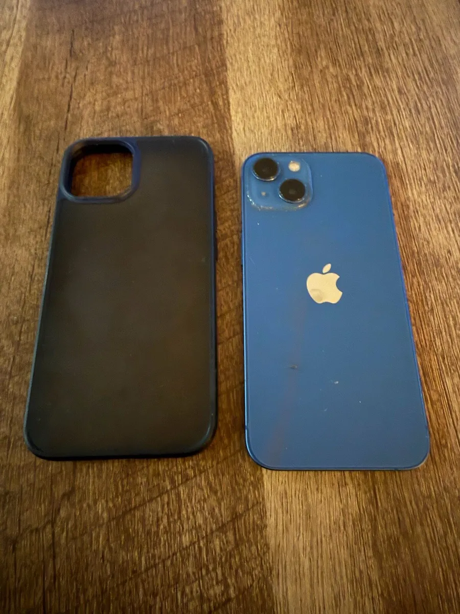 iPhone 13 - Image 3