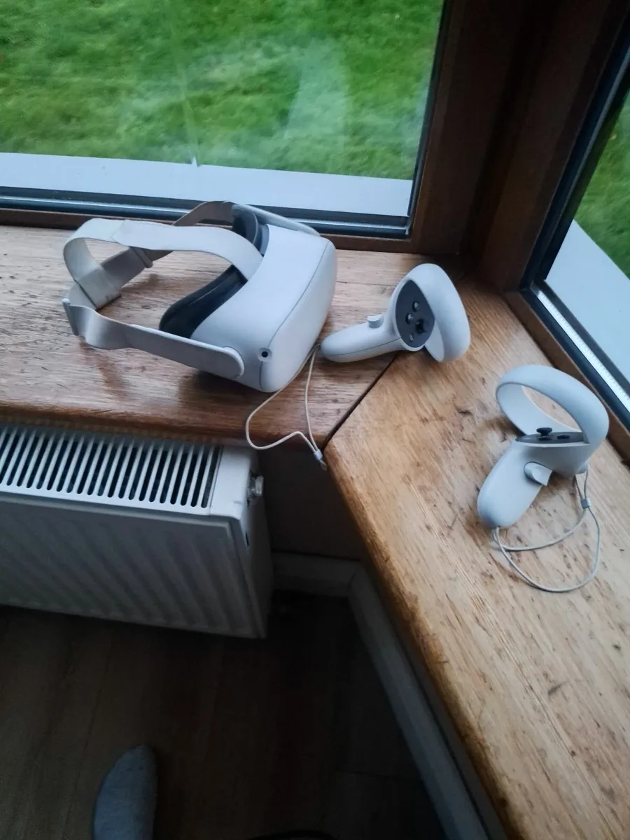 Meta quest 2 - Image 2