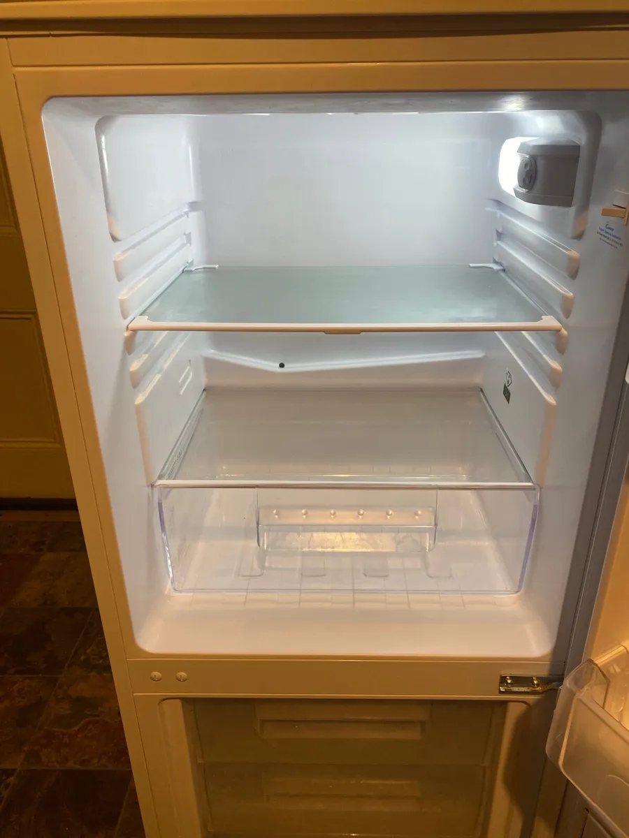 Candy 50/50 Fridge Freezer - Image 2