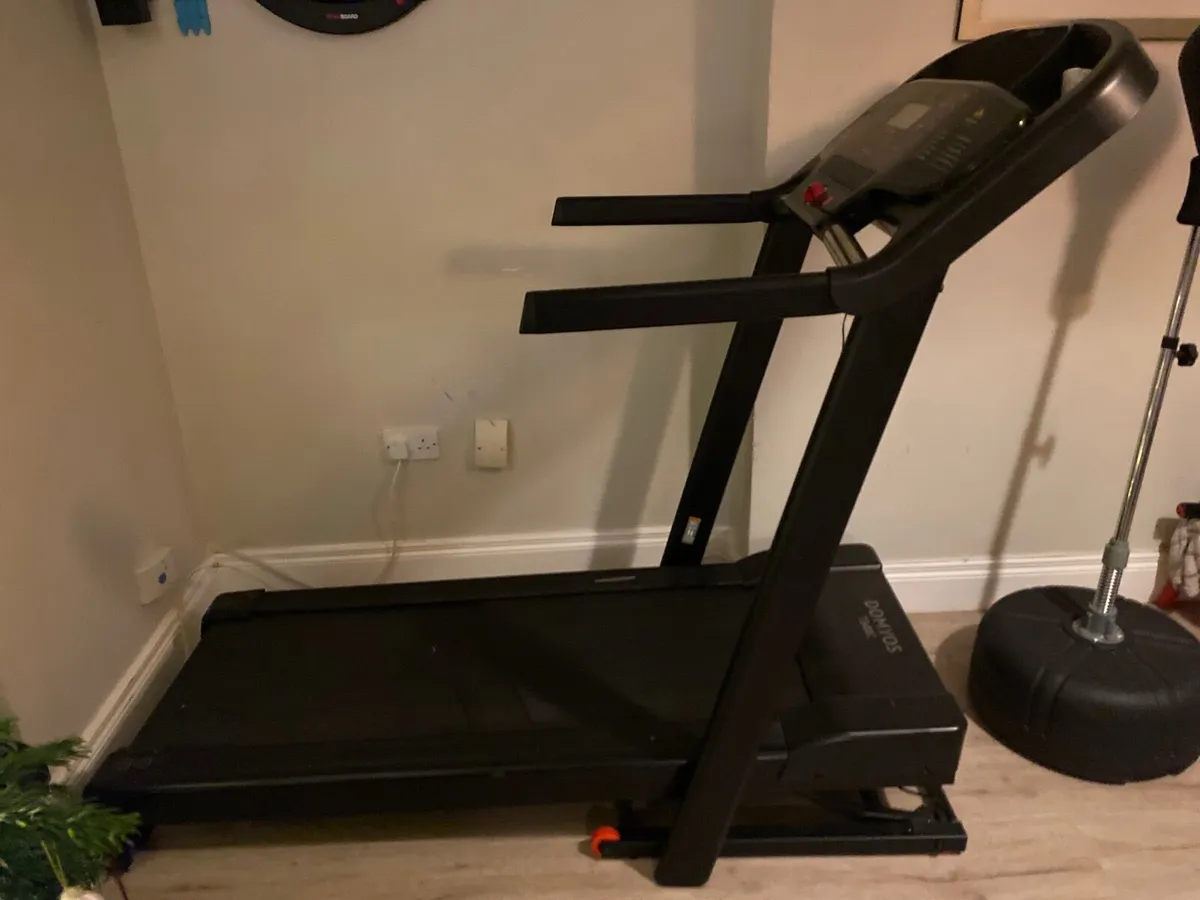Treadmill - Image 1
