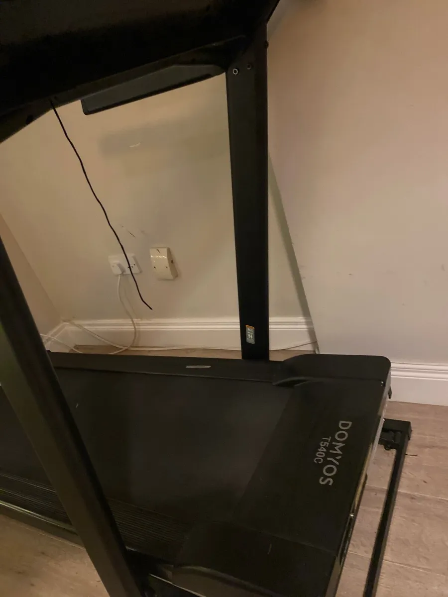 Treadmill - Image 2