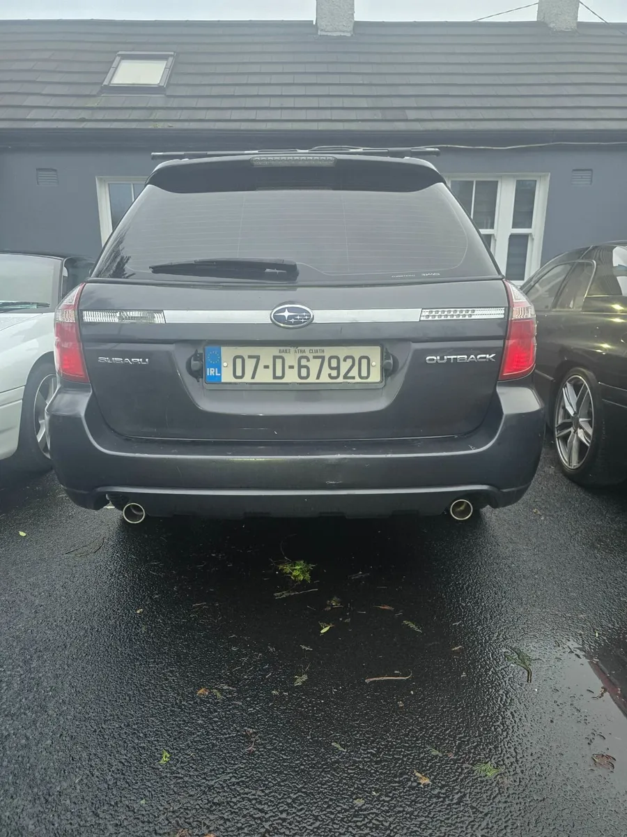 Subaru Outback 2007 - Image 2