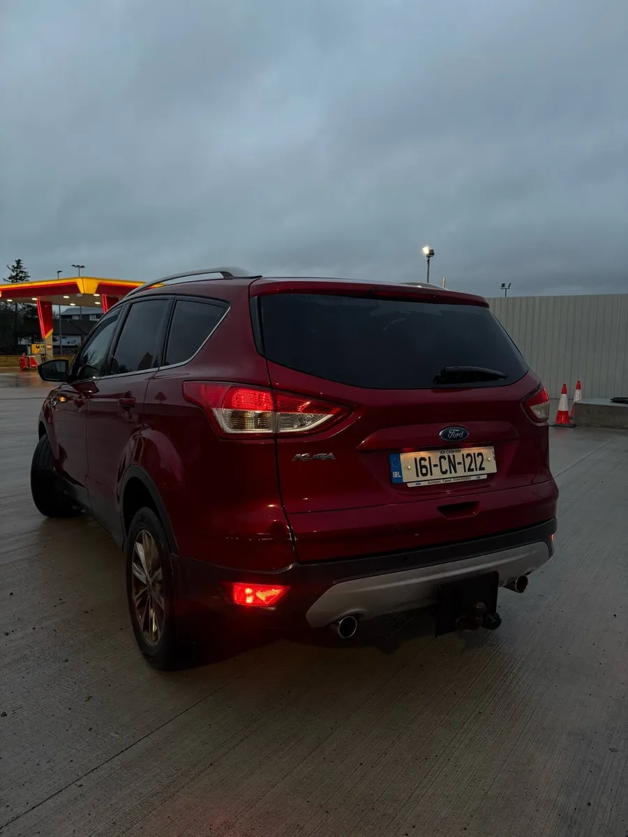 Ford Kuga - Image 2