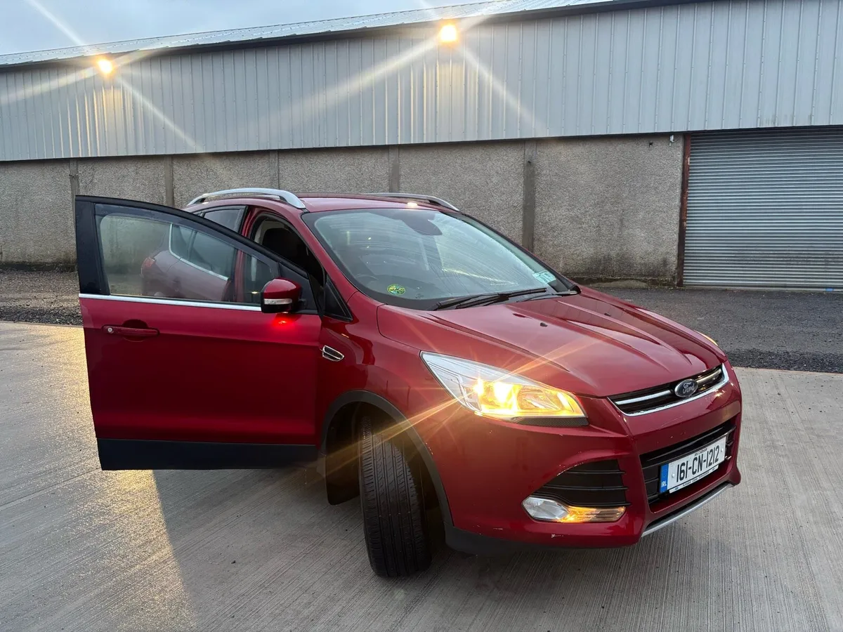 Ford Kuga - Image 4
