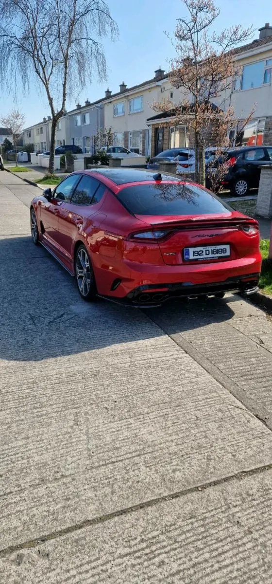Kia Stinger - Image 3